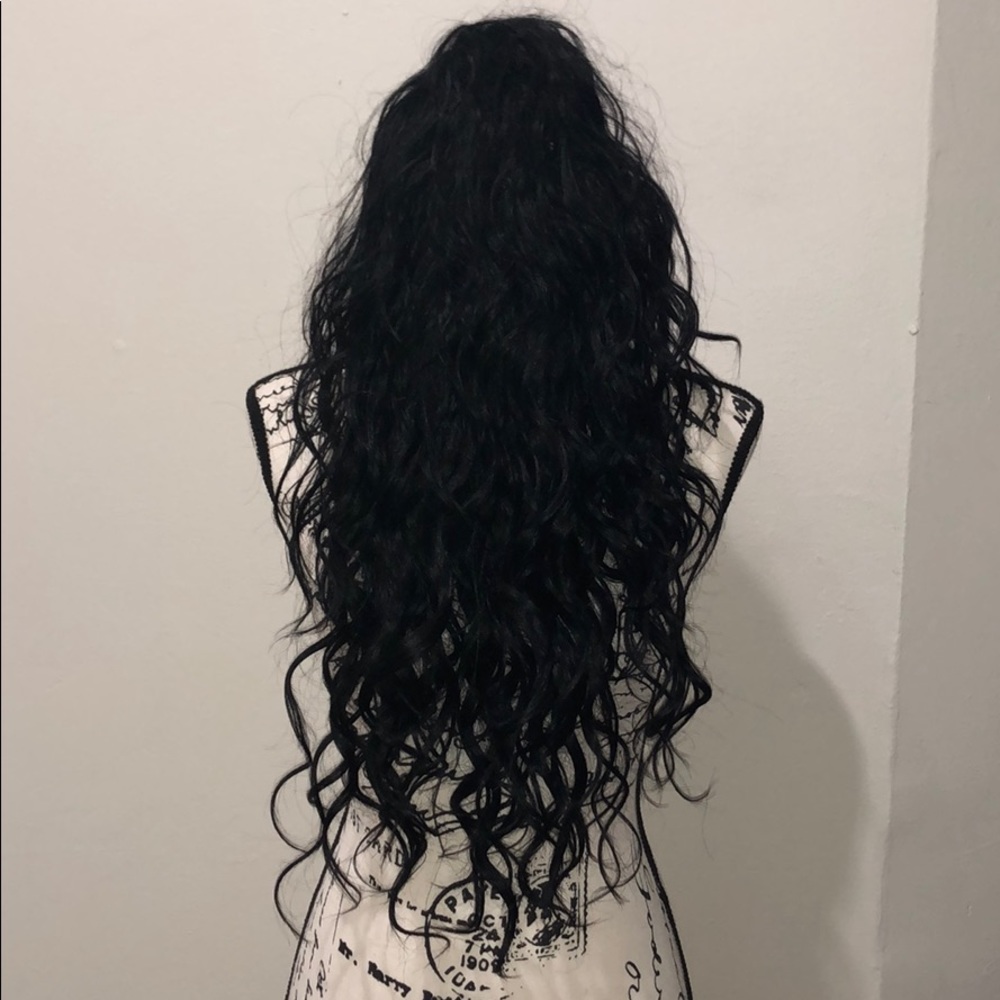 Black Wig
